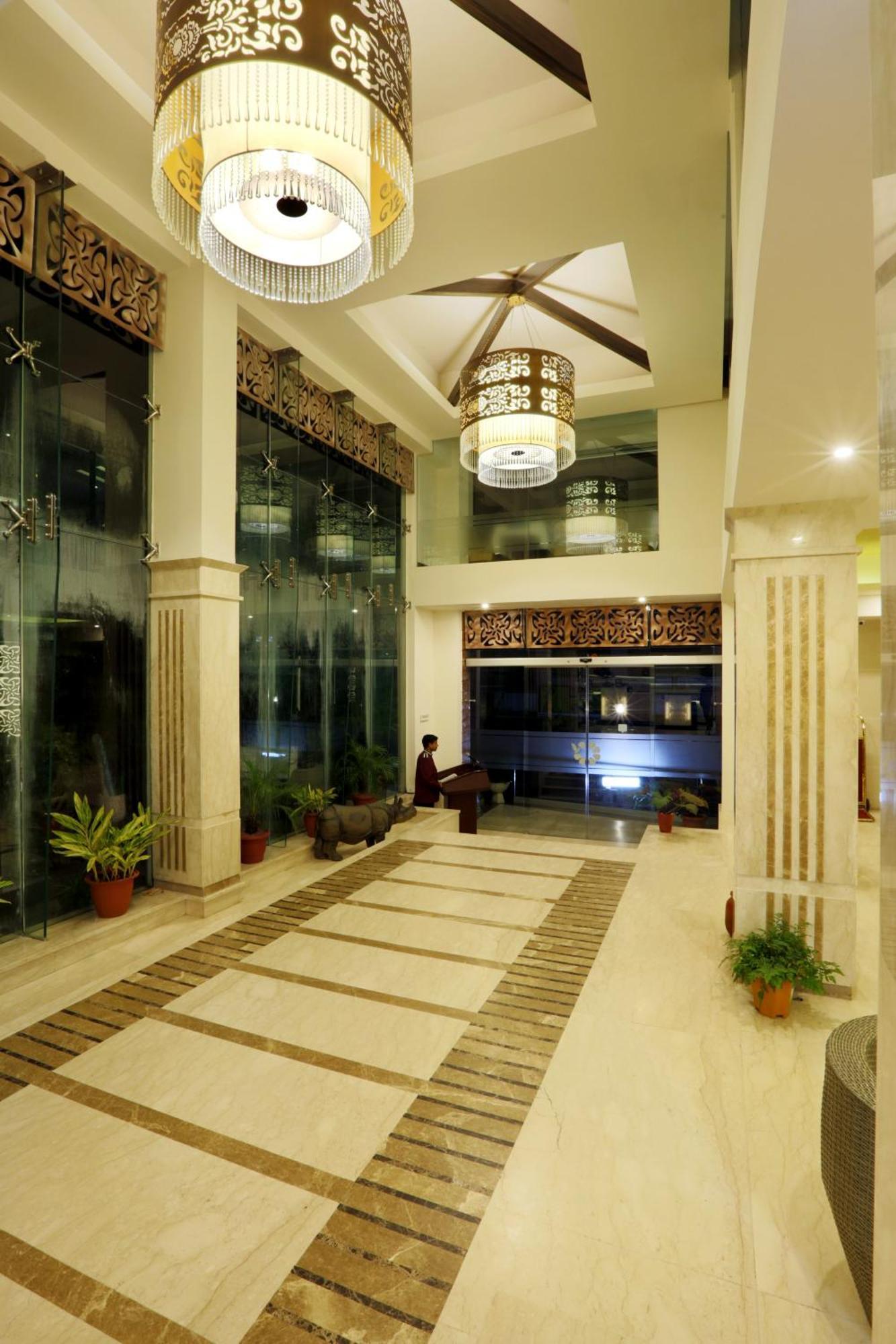 Hotel Hotel Lemon Wood By West End Delhi Airport New Delhi