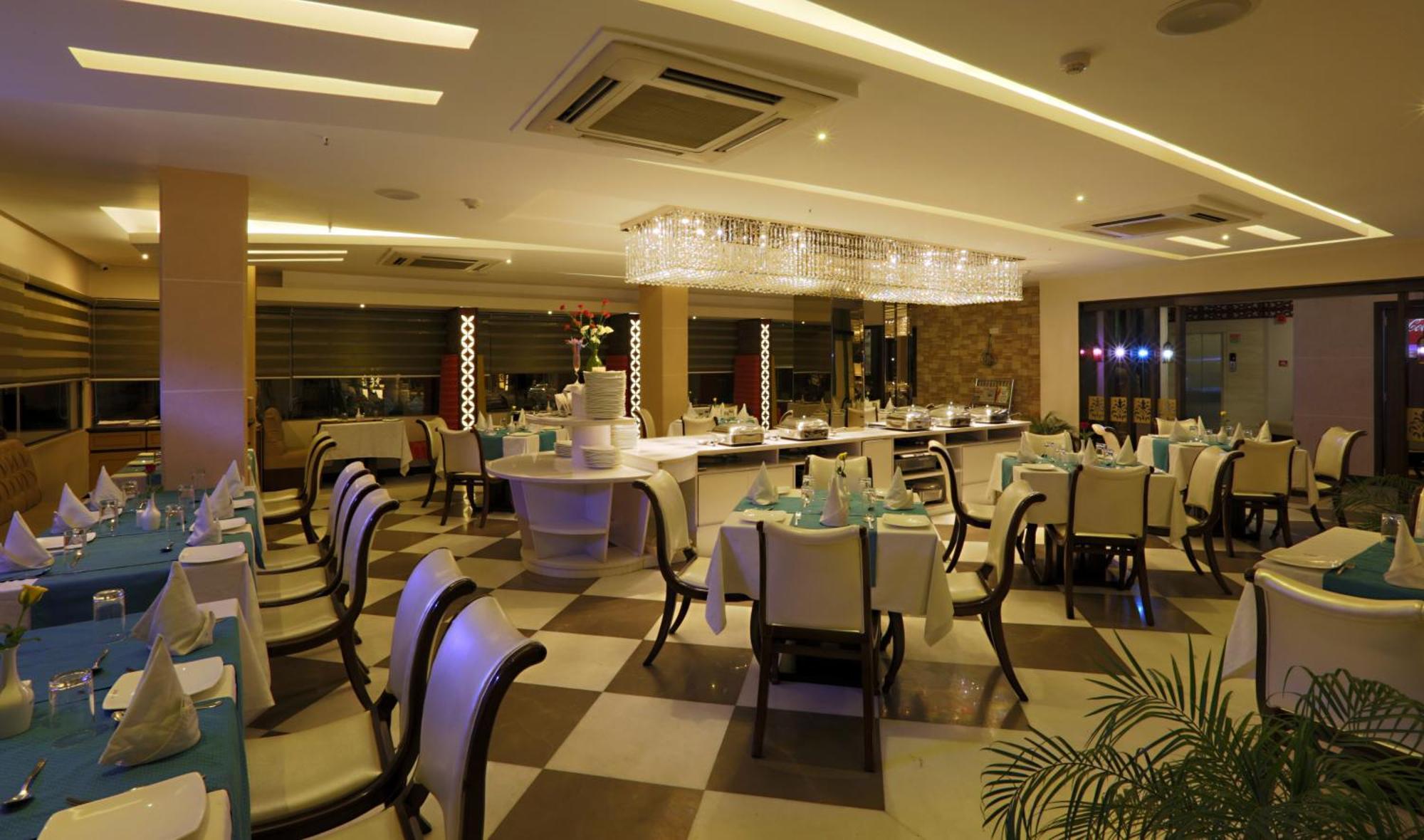 Hotel Hotel Lemon Wood By West End Delhi Airport